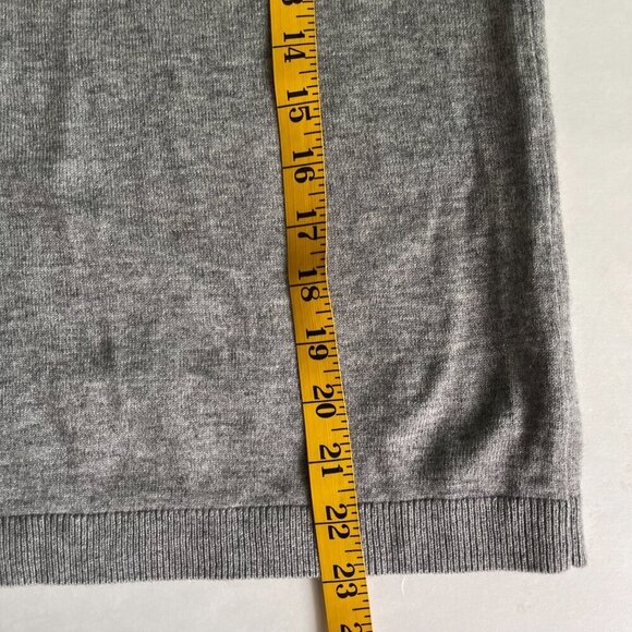 Talbots Lambswool Penguin Sweater Size MP - Picture 3 of 6